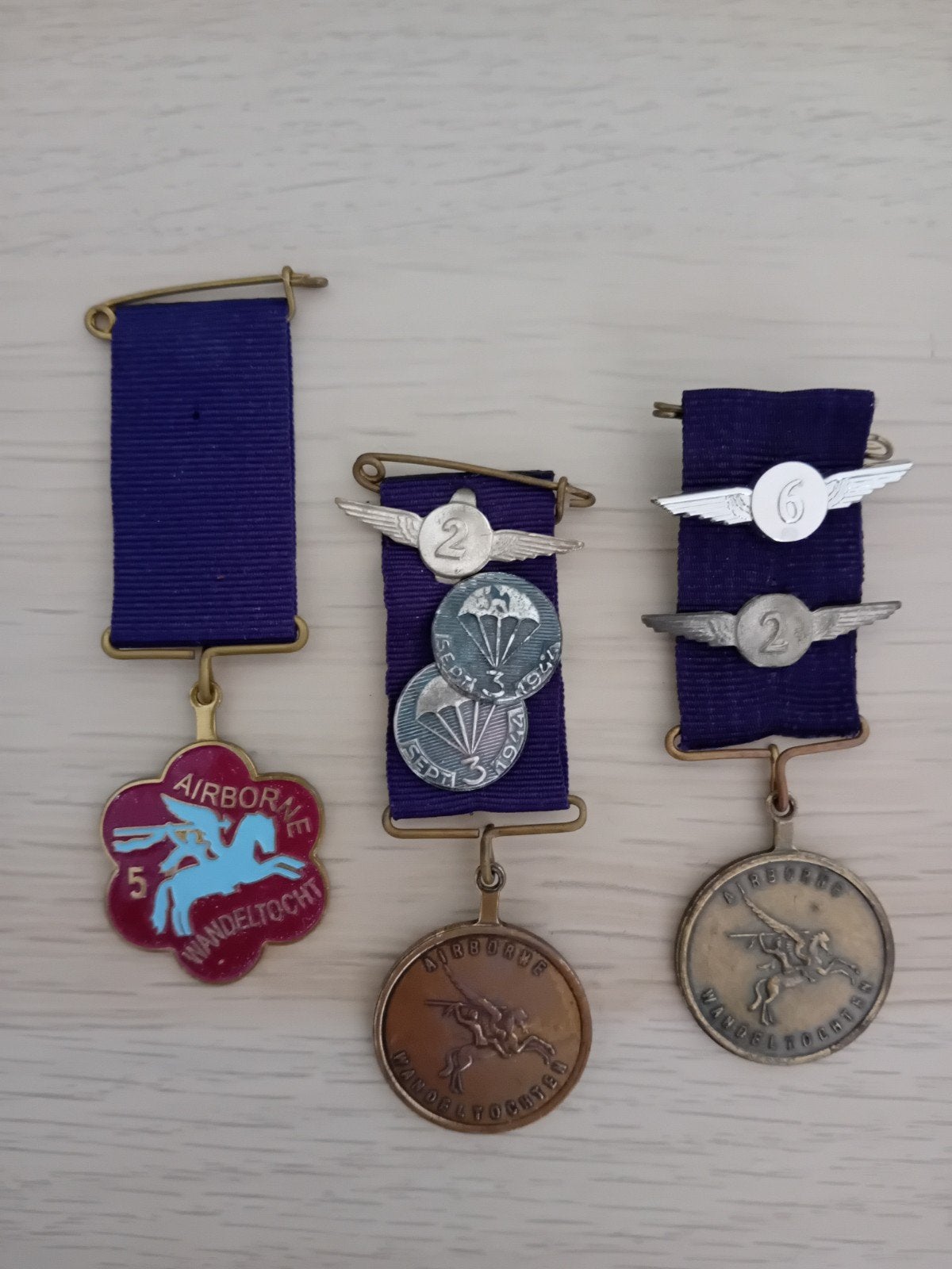 Medailles Airbornewandeling, Ophalen of Verzenden, Overige soorten, Nederland, Lintje, Medaille of Wings