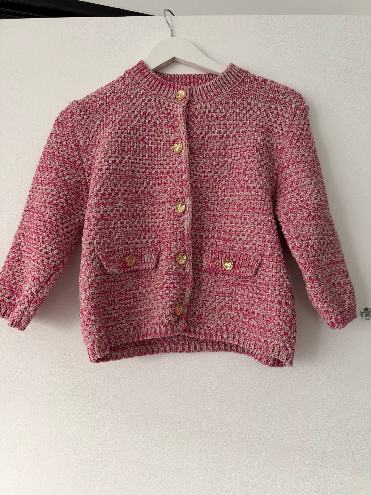 Zara gebreid vestje roze/beige met gouden knopen, Verzenden, Zo goed als nieuw, Roze