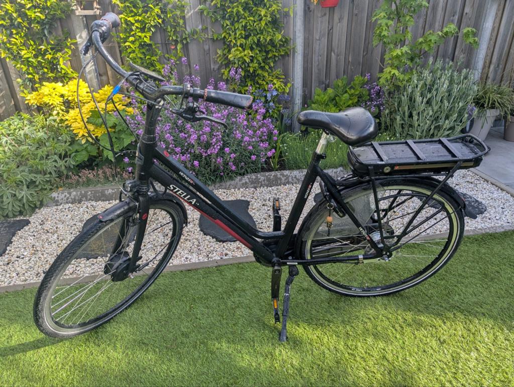 Stella electrische damesfiets, Fietsen en Brommers, Elektrische fietsen, Gebruikt, 51 tot 55 cm, 50 km per accu of meer, Ophalen
