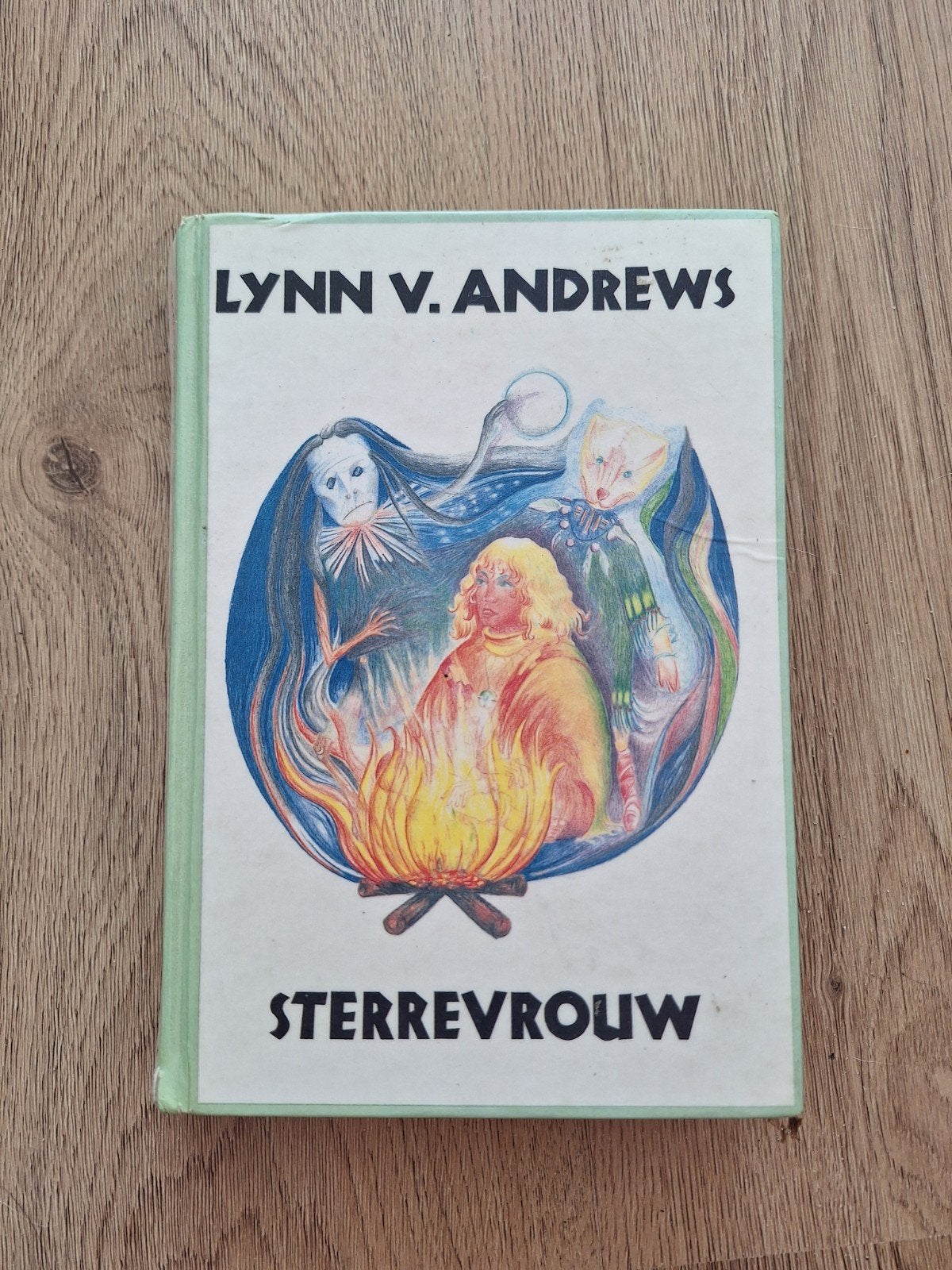 Sterrevrouw - Lynn V. Andrews, Boeken, Ophalen of Verzenden, Gelezen, Lynn V. Andrews, Wereld overig