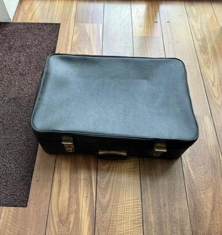 Vintage Zwarte Koffer - Gebruikt, Sieraden, Tassen en Uiterlijk, Koffers, 60 tot 70 cm, Overige materialen, Gebruikt, Ophalen of Verzenden