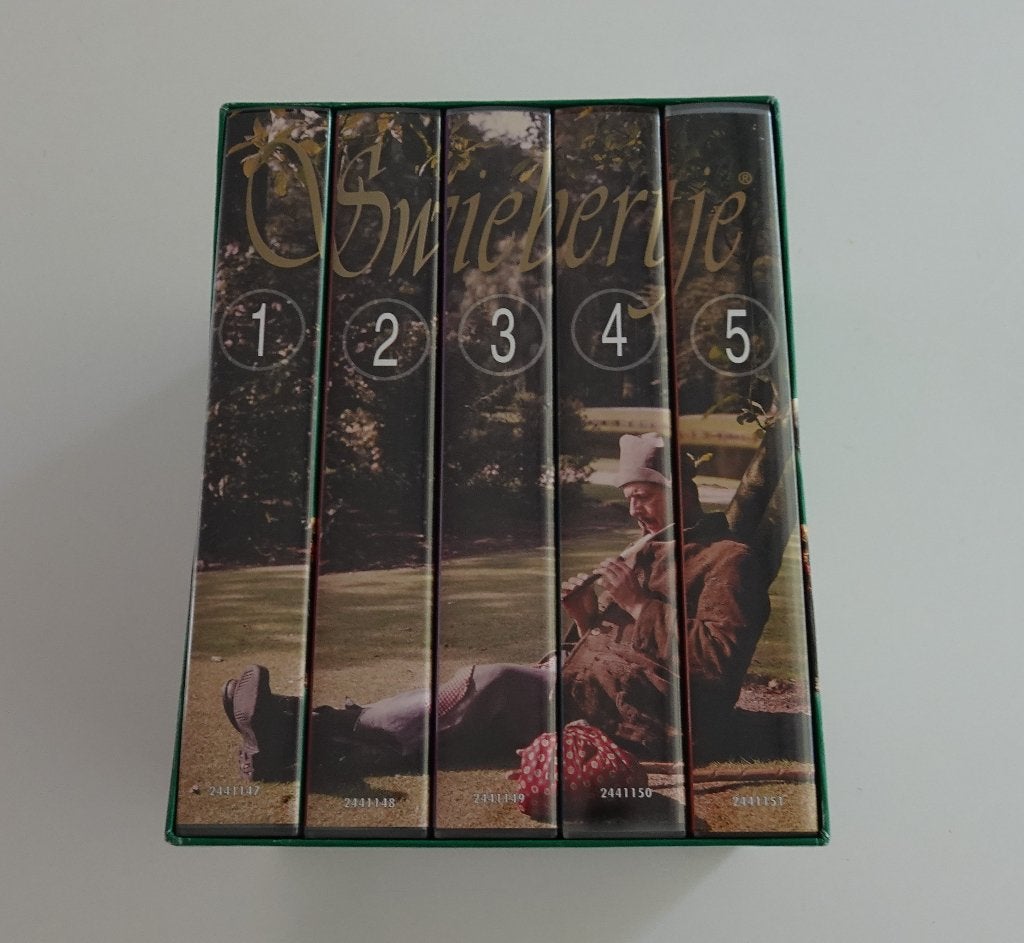 Swiebertje VHS Box Deel 1 t/m 5 - NIEUW, Alle leeftijden, Ophalen, Nieuw in verpakking, Overige genres