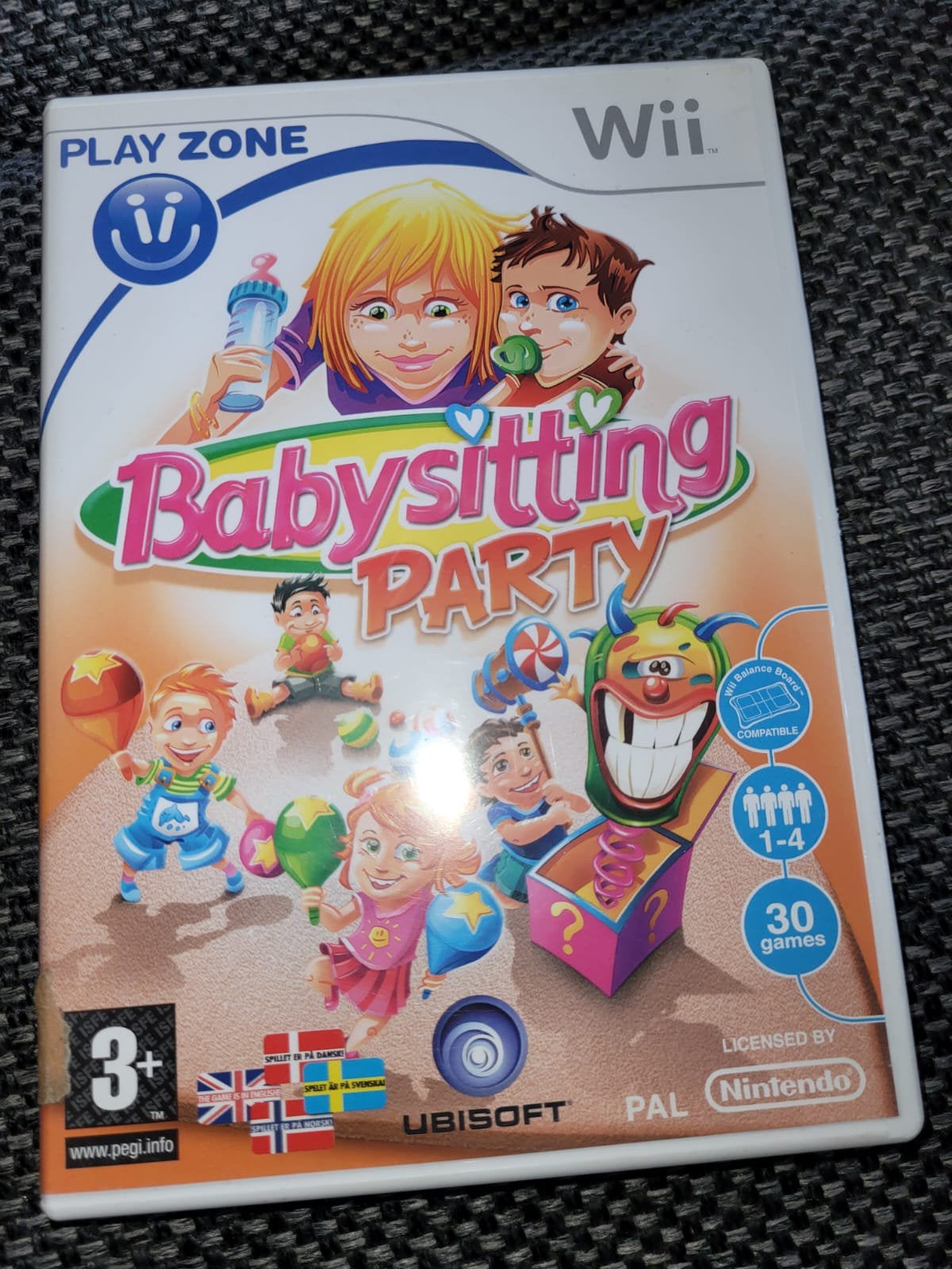Wii babysitting party 3+ play zone wi game, Ophalen of Verzenden, Gebruikt, Vanaf 3 jaar
