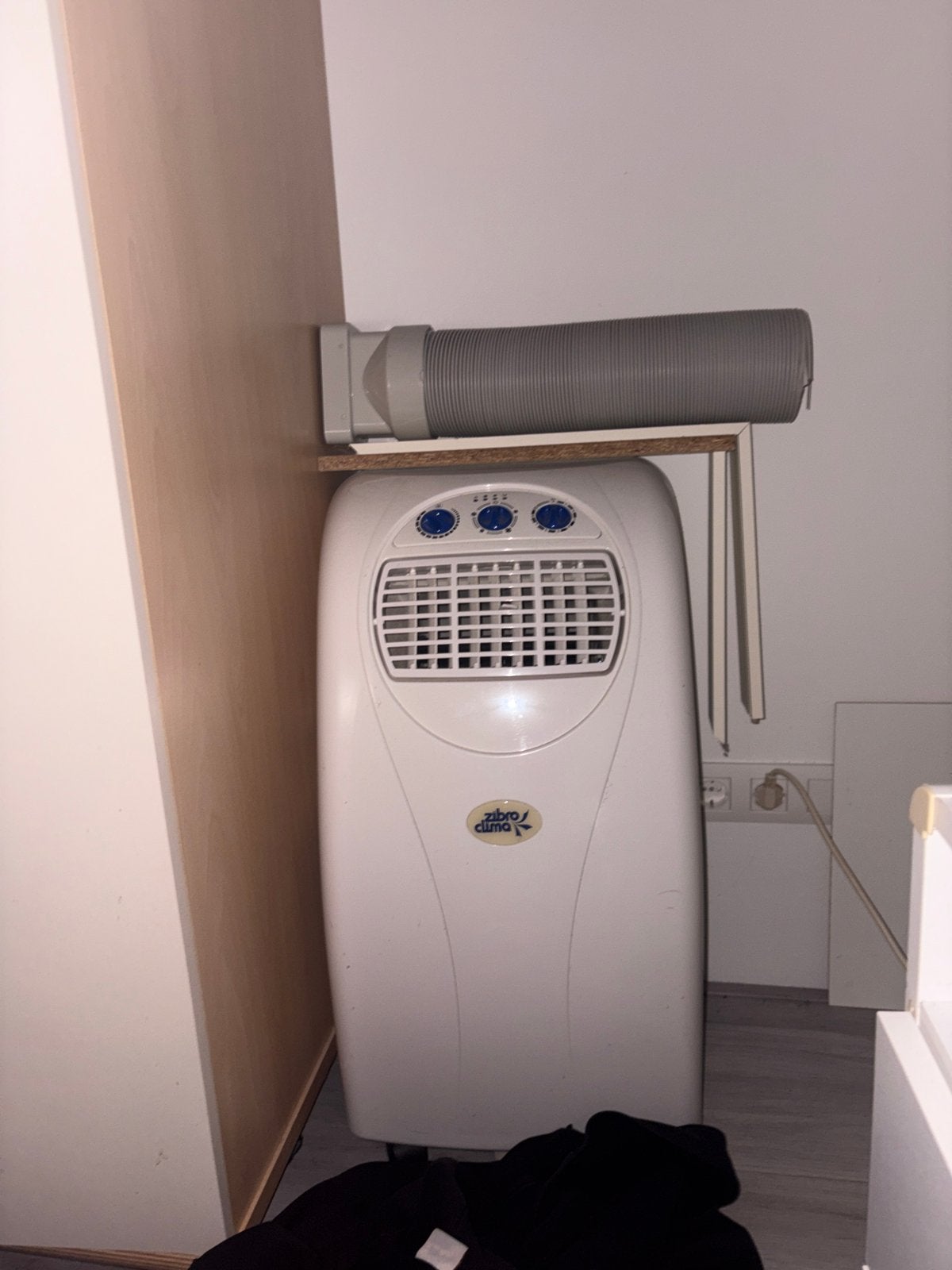 Zibro Clima Mobiele Airco - Koelen en Ontvochtigen, Gebruikt, Minder dan 60 m³, 3 snelheden of meer, Ophalen of Verzenden