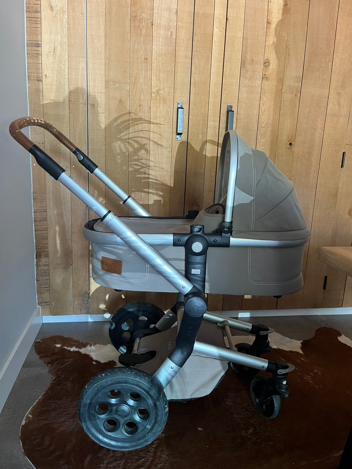 Joolz day kinderwagen elephant grey, Kinderen en Baby's, Kinderwagens en Combinaties, Gebruikt, Verstelbare duwstang, Combiwagen