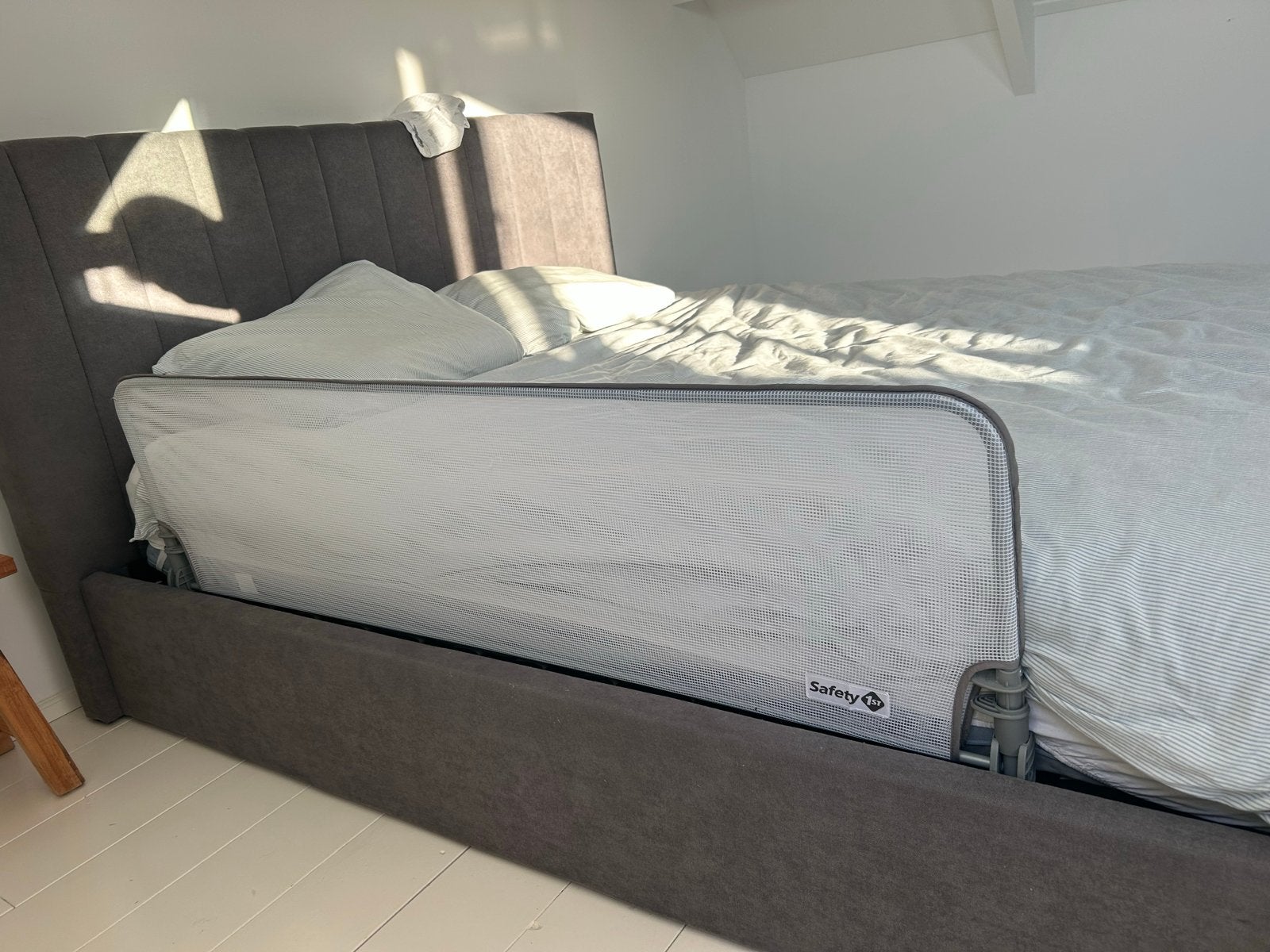 Safety 1st bedhek 150cm - Zo goed als nieuw, Kinderen en Baby's, Overige typen, Ophalen of Verzenden, Zo goed als nieuw, 115 cm of meer