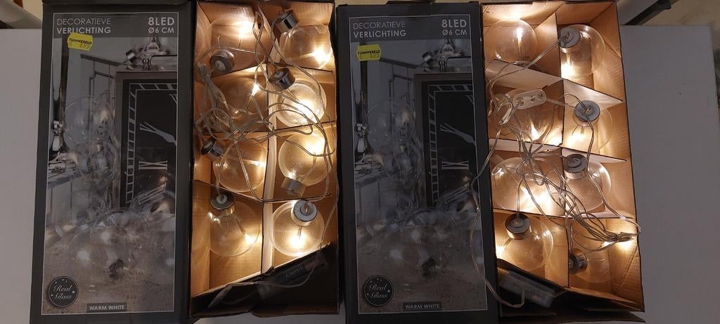 8 glazen bolletjes bollen verlichting 2x op batterijen, Ophalen of Verzenden, Gebruikt, Versiering, Verjaardag