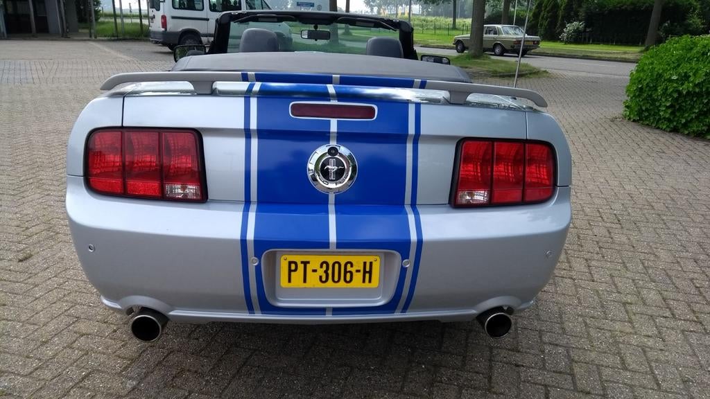 Ford Mustang CABRIOLET V6   31000km  2005 SHAKER, Automaat, 309 pk, Zwart, Leder