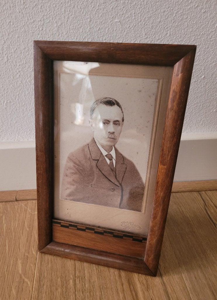 Antieke mahoniehouten fotolijst met inlegwerk H 26,5 cm, Ophalen of Verzenden