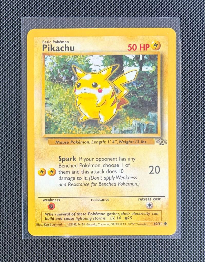 Pikachu 60/64 Jungle Set, Ophalen of Verzenden, Zo goed als nieuw, Losse kaart