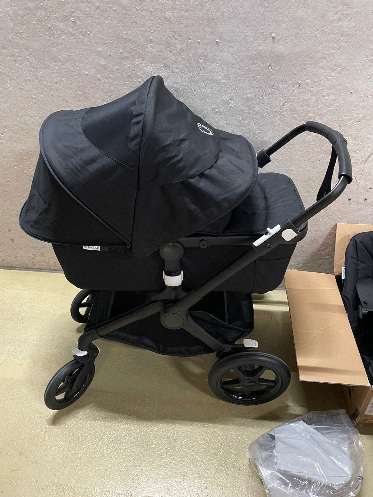 Bugaboo fox 2 NIEUW, Kinderwagen, Support@bugaboo.com, Paasheuvelweg 9a 1105 BE Amsterdam, Nieuw