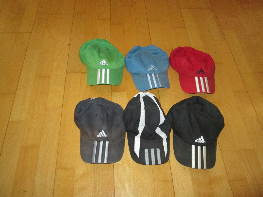 6 adidas caps pet zgan ook per stuk samen 20 euro, Ophalen of Verzenden, Zo goed als nieuw