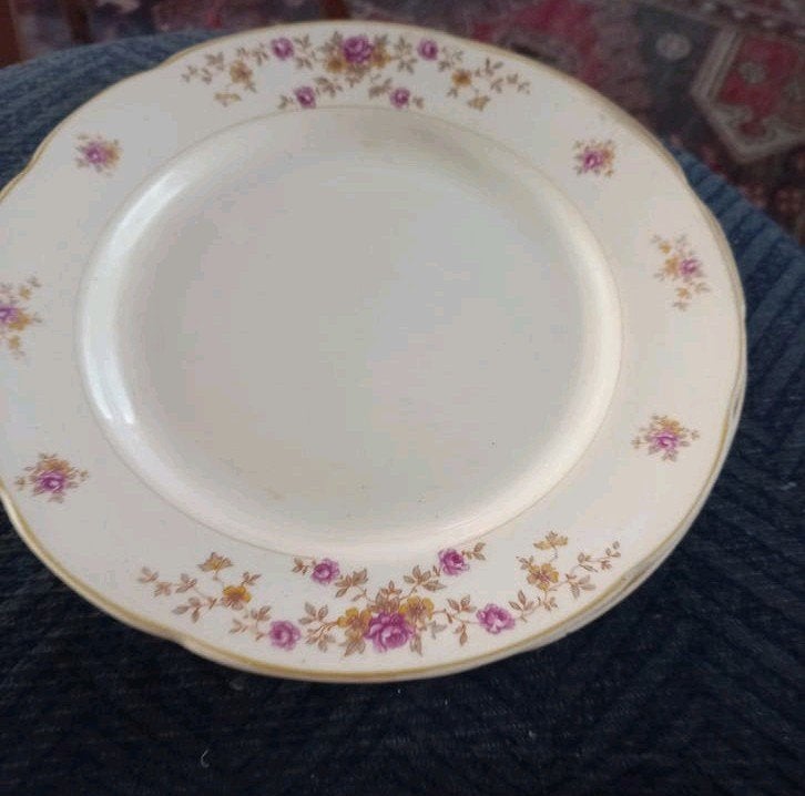 5 Gouda Plateel ontbijtborden + 2 vleesschaaltjes  1930, Antiek en Kunst, Antiek | Servies los, Ophalen of Verzenden