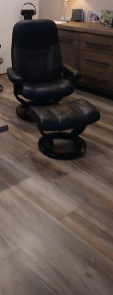 2 stressless Fauteuils, Ophalen, Minder dan 75 cm, Zo goed als nieuw, Leer