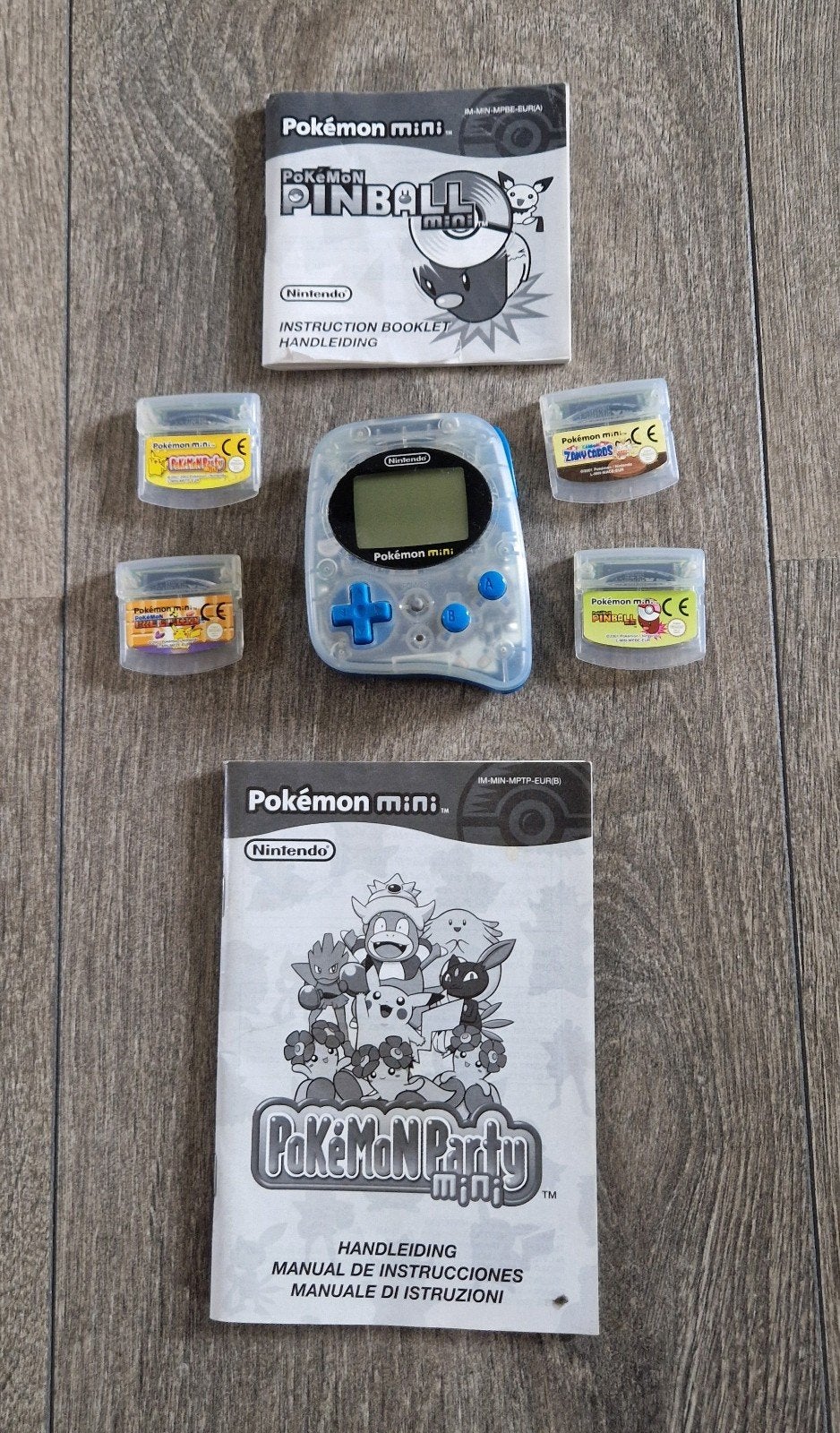 Nintendo Pokemon Mini Met 4 Spellen, Ophalen of Verzenden, Zo goed als nieuw, Overige modellen, Met games