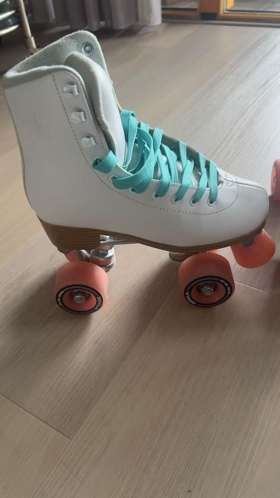 Impala rolschaatsen maat 36, Gebruikt, Inline skates 4 wielen, Dames, Ophalen