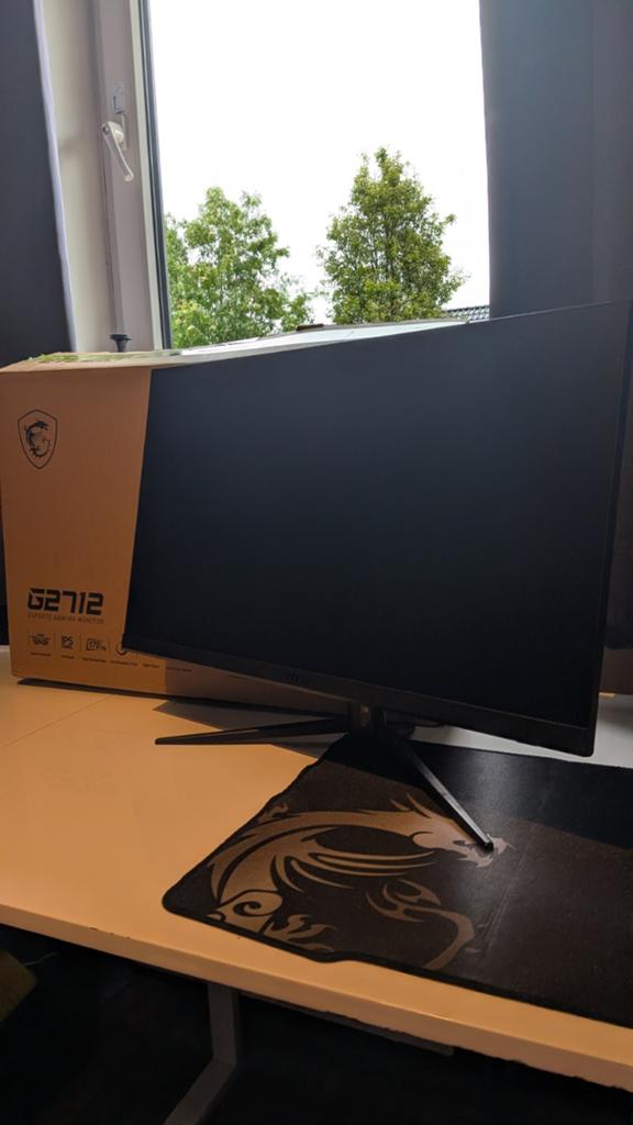 MSI G2712 Monitor. Zo goed als nieuw, Computers en Software, Ophalen
