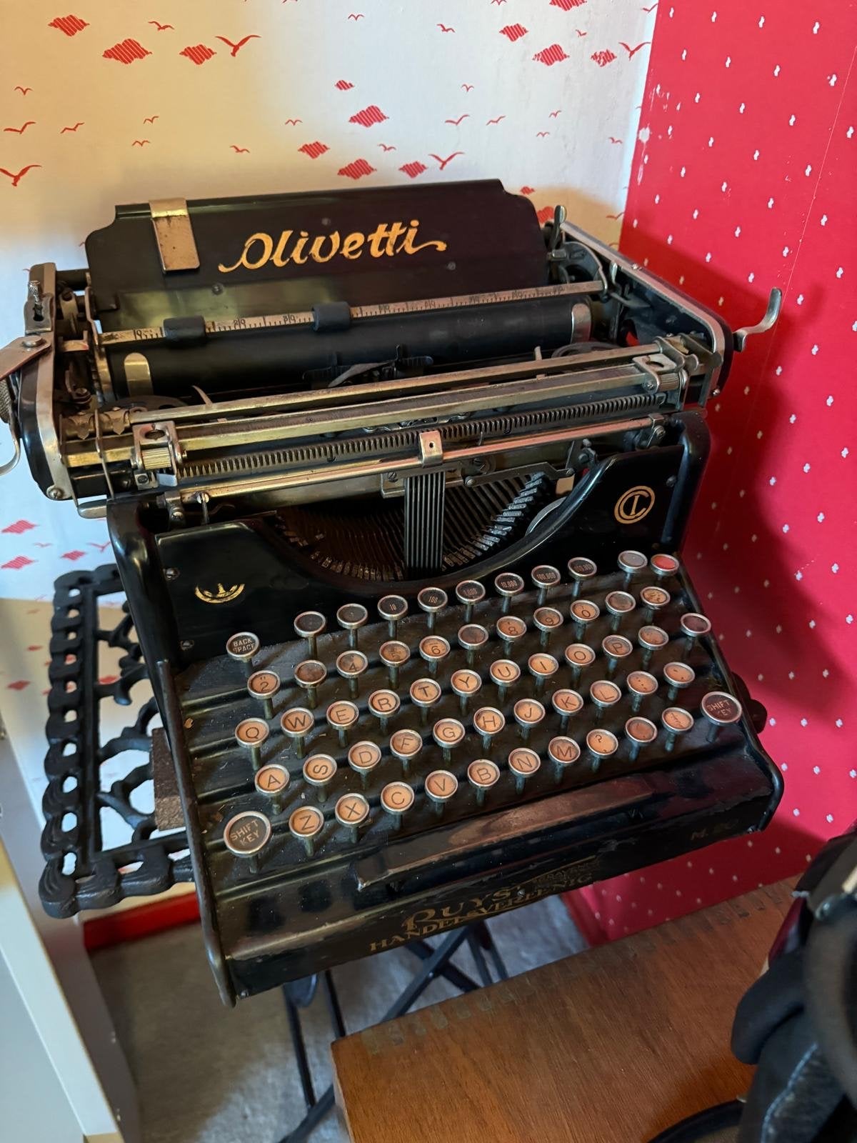 Prachtige Olivetti M20 typemachine, Ophalen