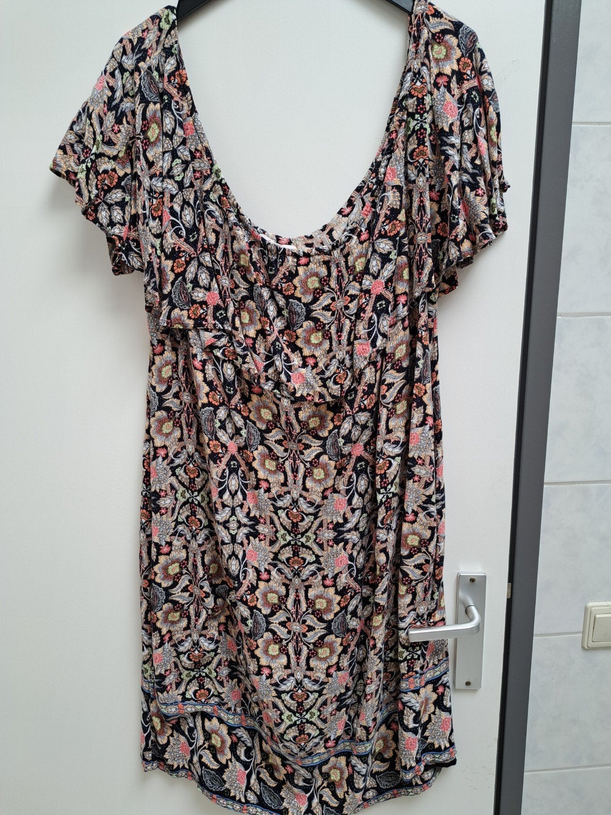 M&S Mode jurk off shoulder, maat 48 met bloemenprint, Meerkleurig, Maat 46/48 (XL) of groter, Ophalen of Verzenden, Zo goed als nieuw