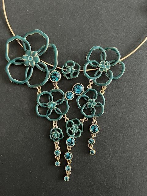 NIEUW PILGRIM DANISH DESIGN ketting flower ornament, Overige materialen, Verzenden, Met strass, Nieuw