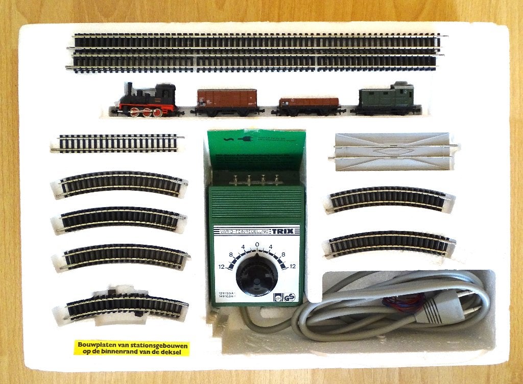 Minitrix  starterset  51 1034 00 DB  als nieuw, Hobby en Vrije tijd, Gelijkstroom, Trix, Wagon, Ophalen of Verzenden