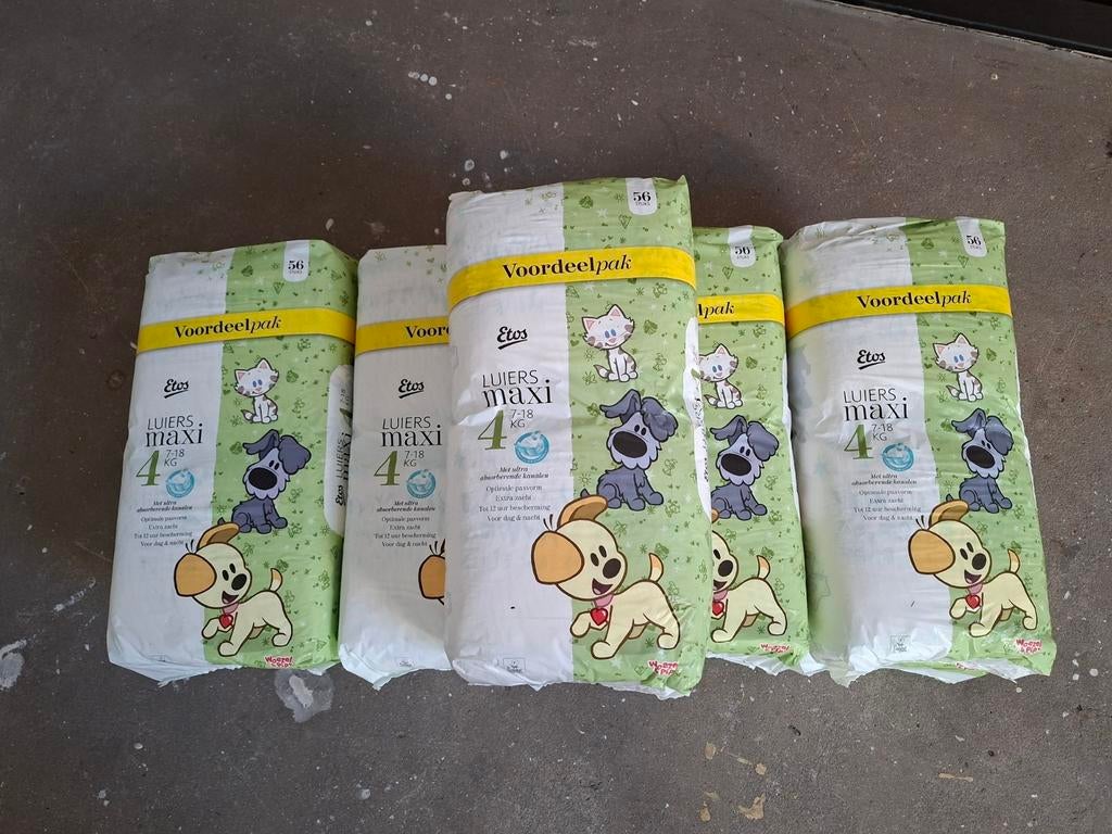 9 pakken etos woezel en pip luiers maat 4, Ophalen, Nieuw, Overige typen, Overige merken