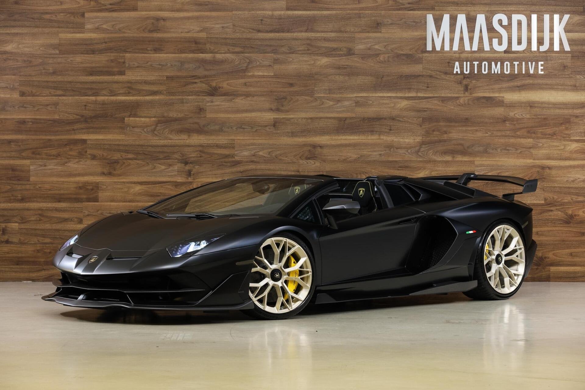 Lamborghini Aventador 6.5 V12 SVJ Roadster|Full Novitec|XPEL, Auto's, Lamborghini, Automaat, Gebruikt, Alcantara, Zwart