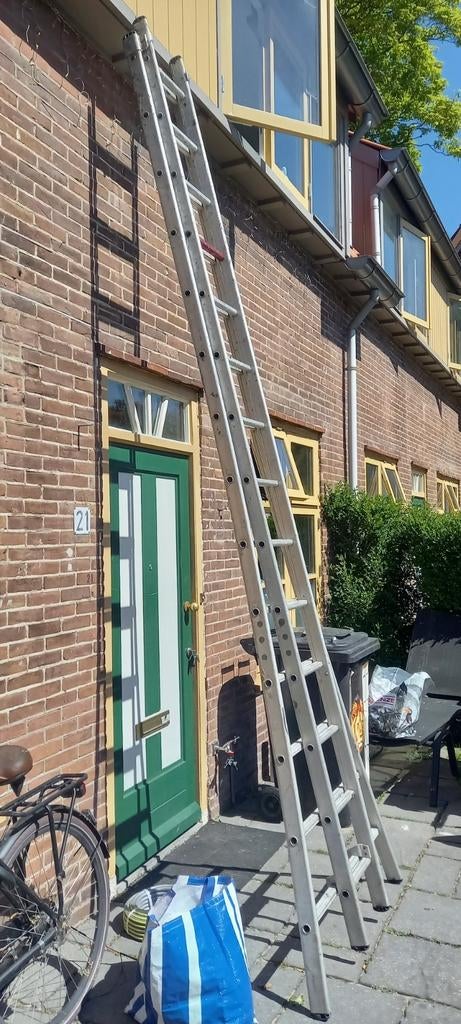 Rocky Schilders opsteekladder 2x 14 sporten, Doe-het-zelf en Verbouw, Ladders en Trappen, Ophalen of Verzenden, Zo goed als nieuw