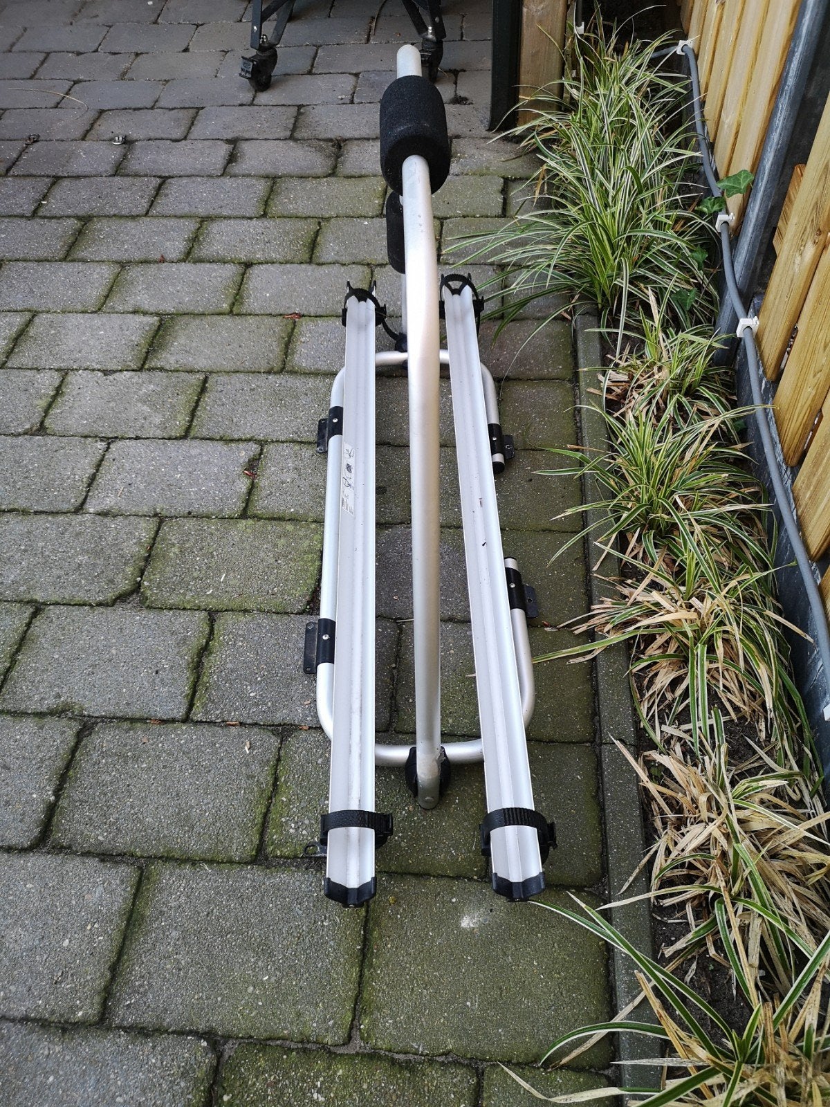 Thule Caravan Light (Thule Fietsdragers voor op de Dissel), Ophalen, 2 fietsen, Zo goed als nieuw, Fietsendrager-accessoire