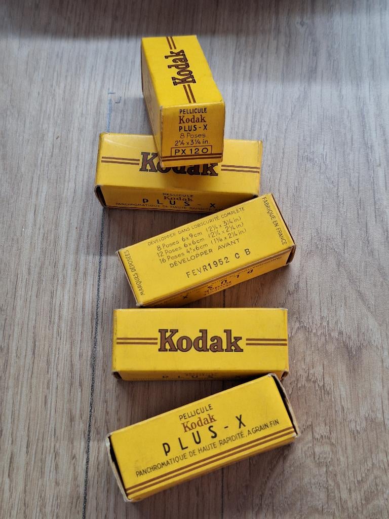Filmrolletjes Vintage Old Stock Z/W KODAK, Audio, Tv en Foto, Filmrollen, Ophalen of Verzenden, 35mm film