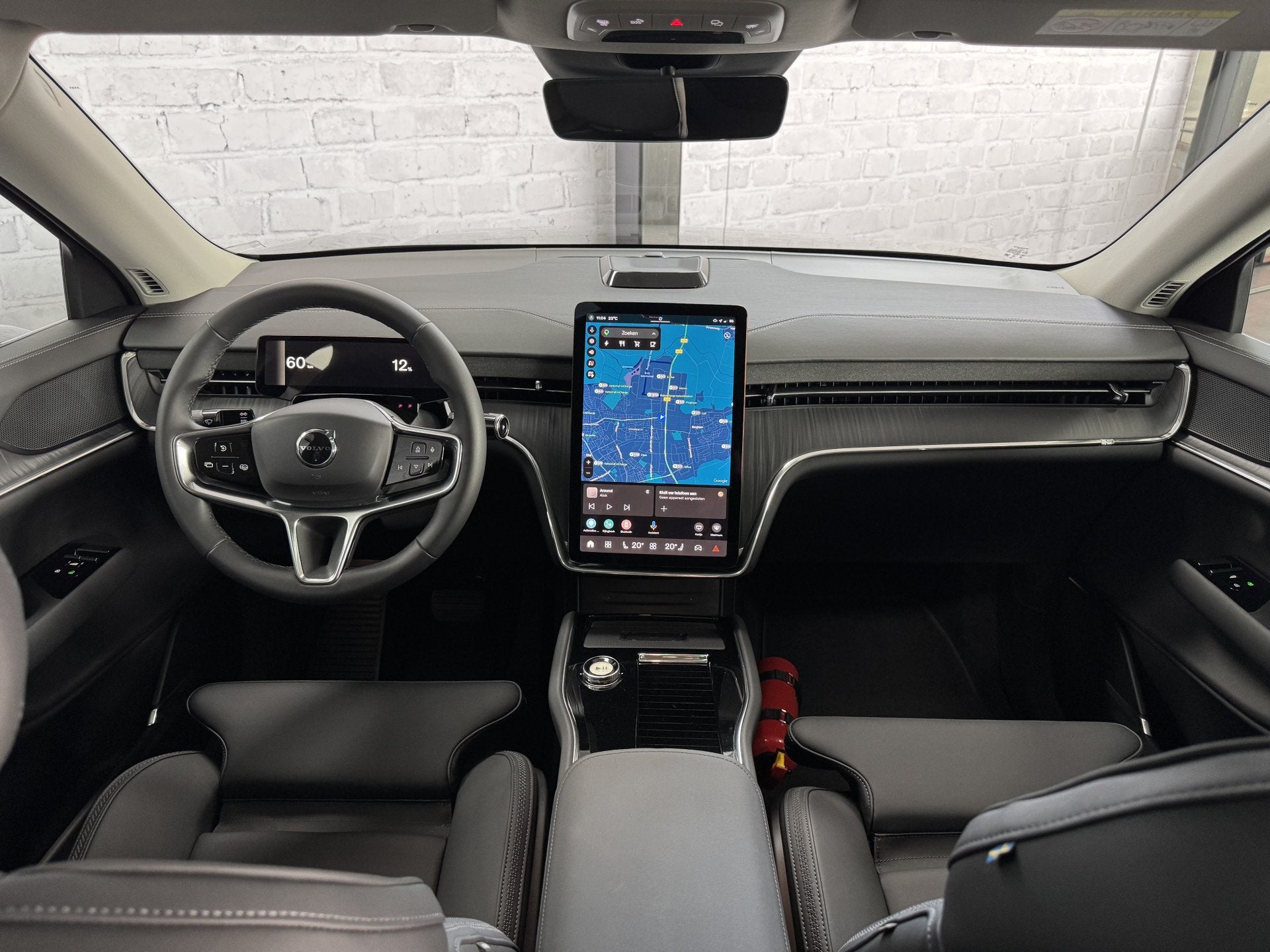 Volvo EX90 Single Motor Core 7p 104 kWh Pano ACC (bj 2025), Auto's, Automaat, Achterwielaandrijving, 7 stoelen, Zwart
