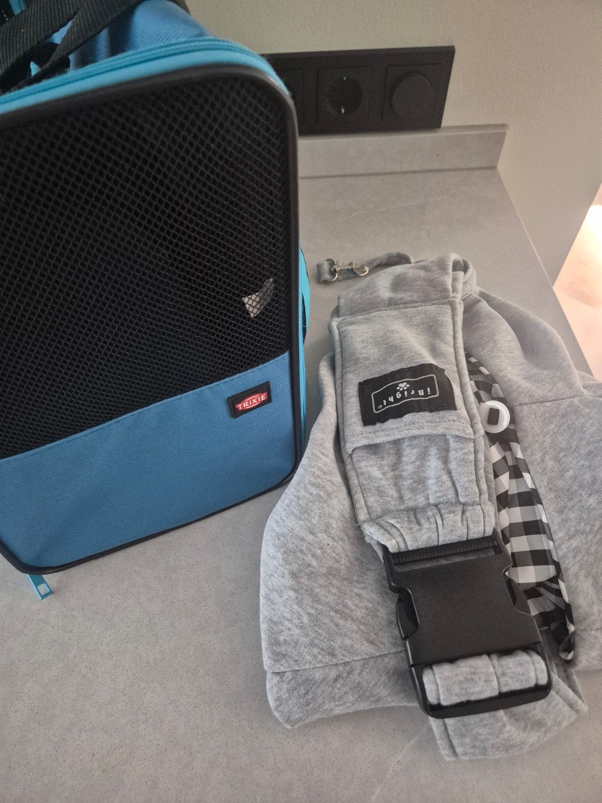 honden / puppy transport tas draagzak en draagdoek, Dieren en Toebehoren, Ophalen, Zo goed als nieuw