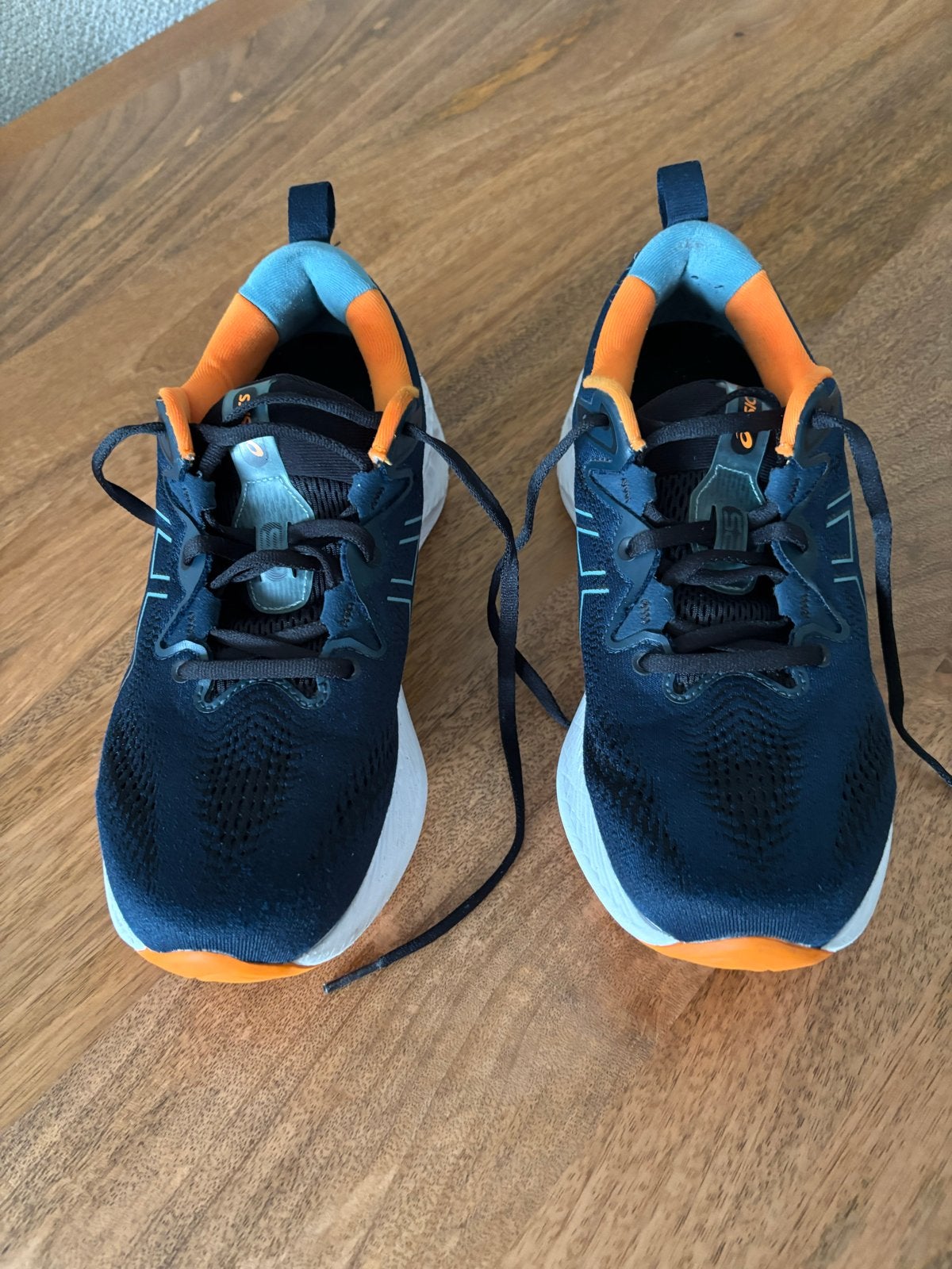 Asics Gel-Cumulus 25 Hardloopschoenen - Zo goed als nieuw, Hardloopschoenen, Ophalen of Verzenden, Zo goed als nieuw, Hardlopen