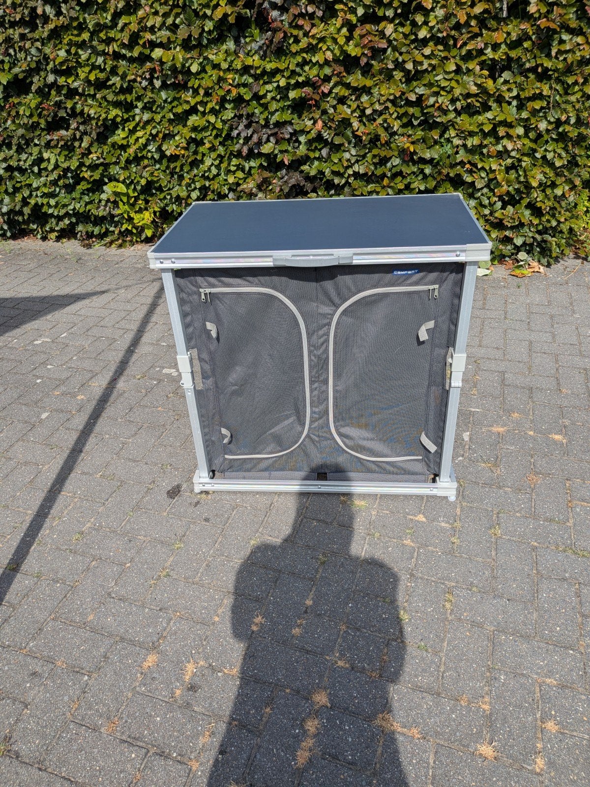 Opvouwbare campingkast met 6 vakken - Ideaal voor kamperen, Caravans en Kamperen, Ophalen, Zo goed als nieuw