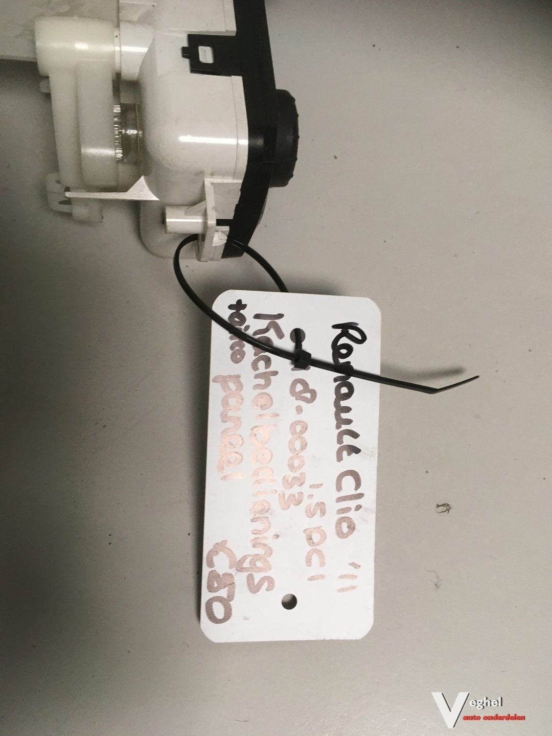 Renault clio 2011 Kachelbed met airco, Gebruikt, -, -, Ophalen of Verzenden