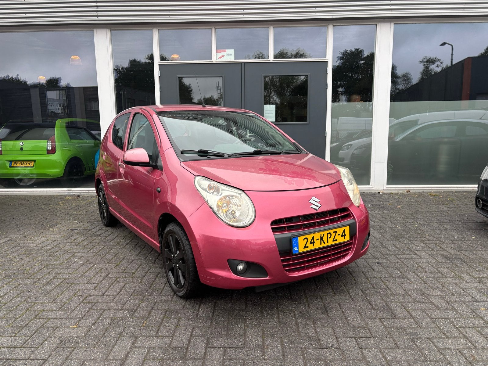 Suzuki Alto 1.0 2010, Voorwielaandrijving, Stof, Overige kleuren, 4 stoelen