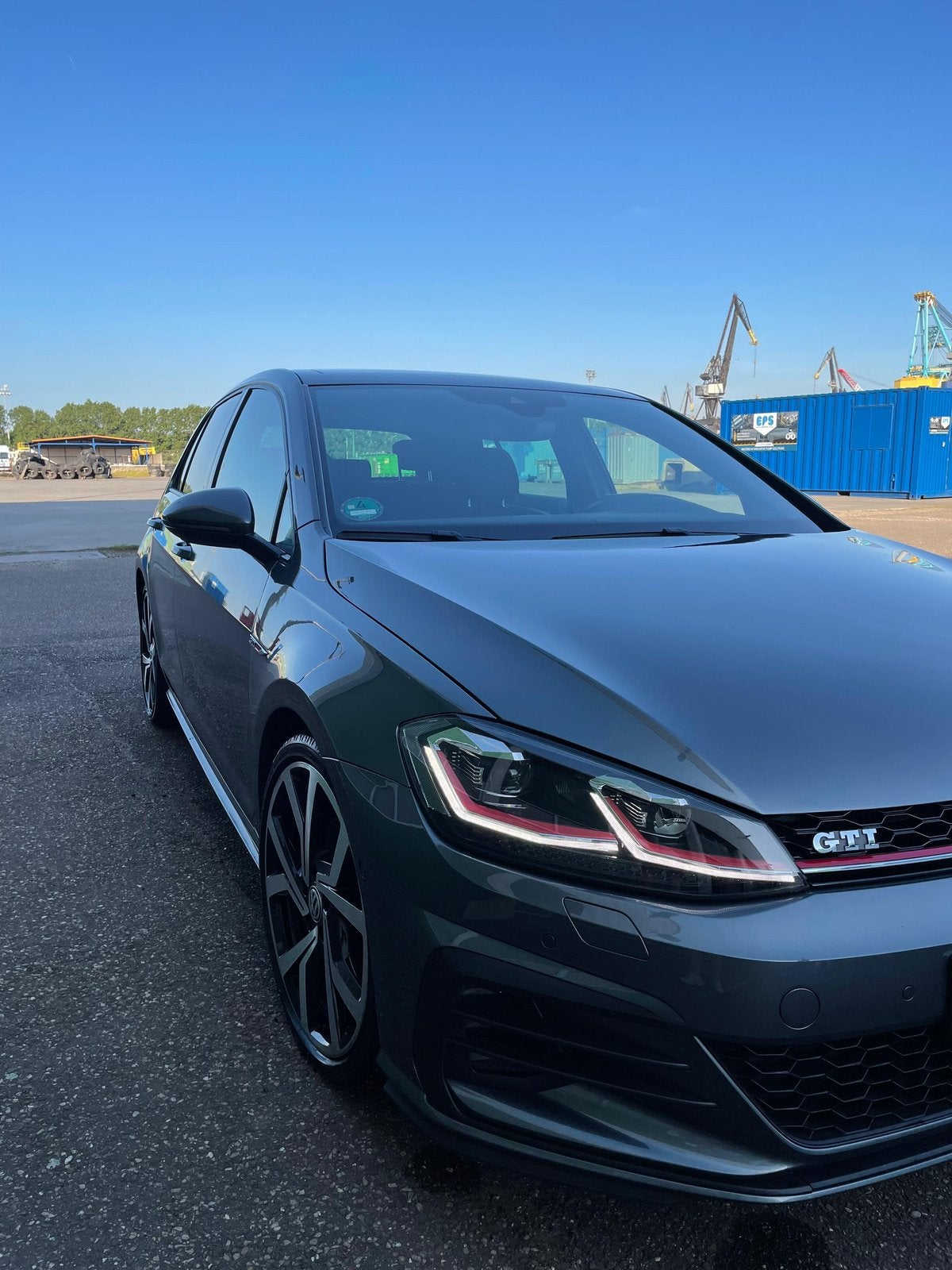 Volkswagen Golf Gti 325PK 2017 virtual, Stof, Zwart, 4 cilinders, 1600 kg