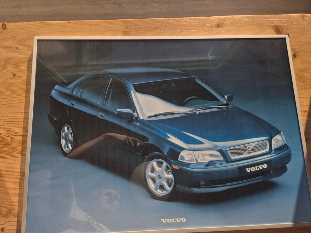 Foto van een volvo, Ophalen, Zo goed als nieuw, Overige onderwerpen