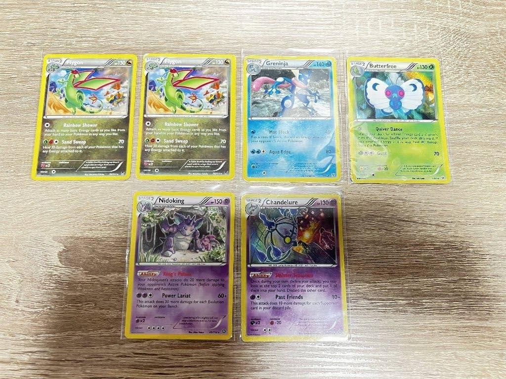 Pokémon kaarten assortiment. Pikachu, holo, promo en vintage, Ophalen of Verzenden, Gebruikt, Meerdere kaarten, Foil