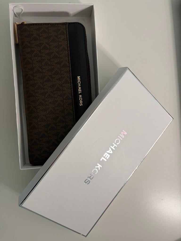 Michael Kors Portemonnee - Bruin met Zwart Detail, Ophalen, Zo goed als nieuw, Bruin, Overige merken