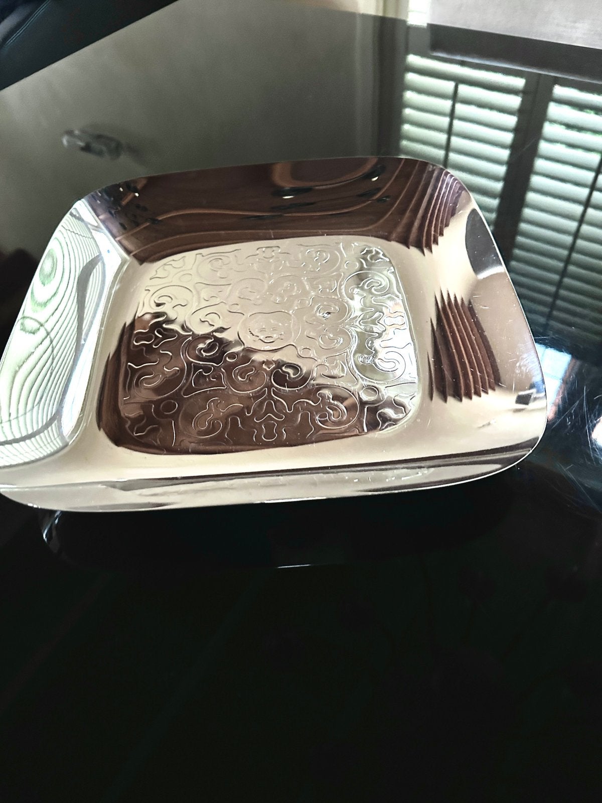 Prachtige schaal van Alessi rvs 34x34 cm, Ophalen of Verzenden, Zo goed als nieuw, Rond, Overige materialen