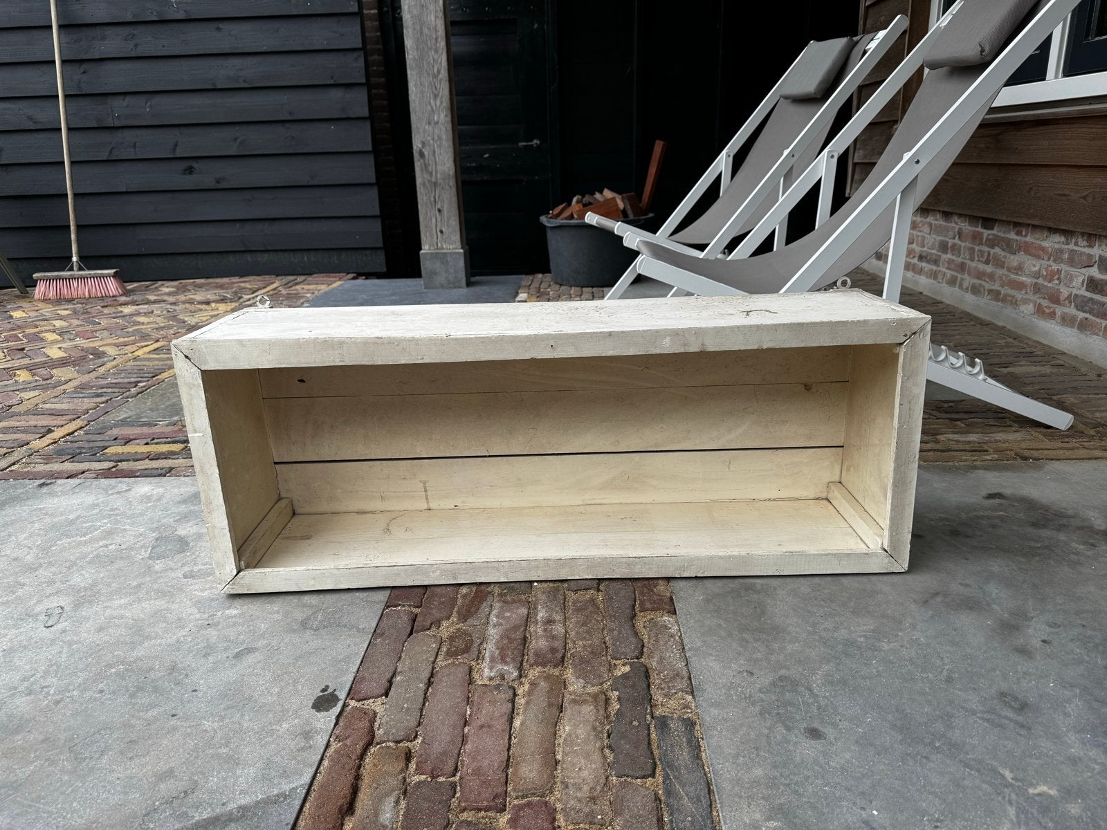 Houten wandkast - Opbergkast - Decoratieve kast, Ophalen