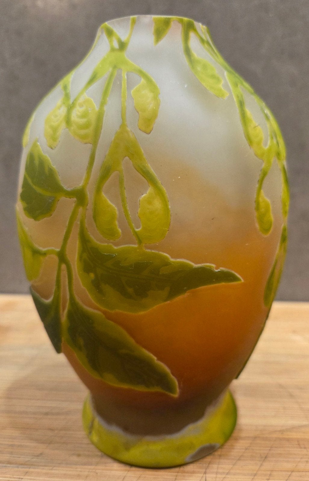 Antieke Art Nouveau Emile Galle Cameoglas vaas, Antiek en Kunst, Kunst | Designobjecten, 16 cm, Vaas, Handgemaakt, Ophalen