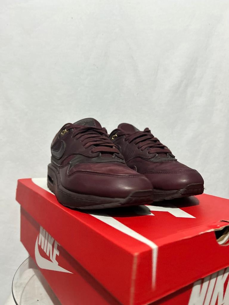 ALS NIEUW! Maat 39 - Nike Air Max 1 '87 Burgundy Crush, Overige kleuren, Verzenden, Nike, Nike