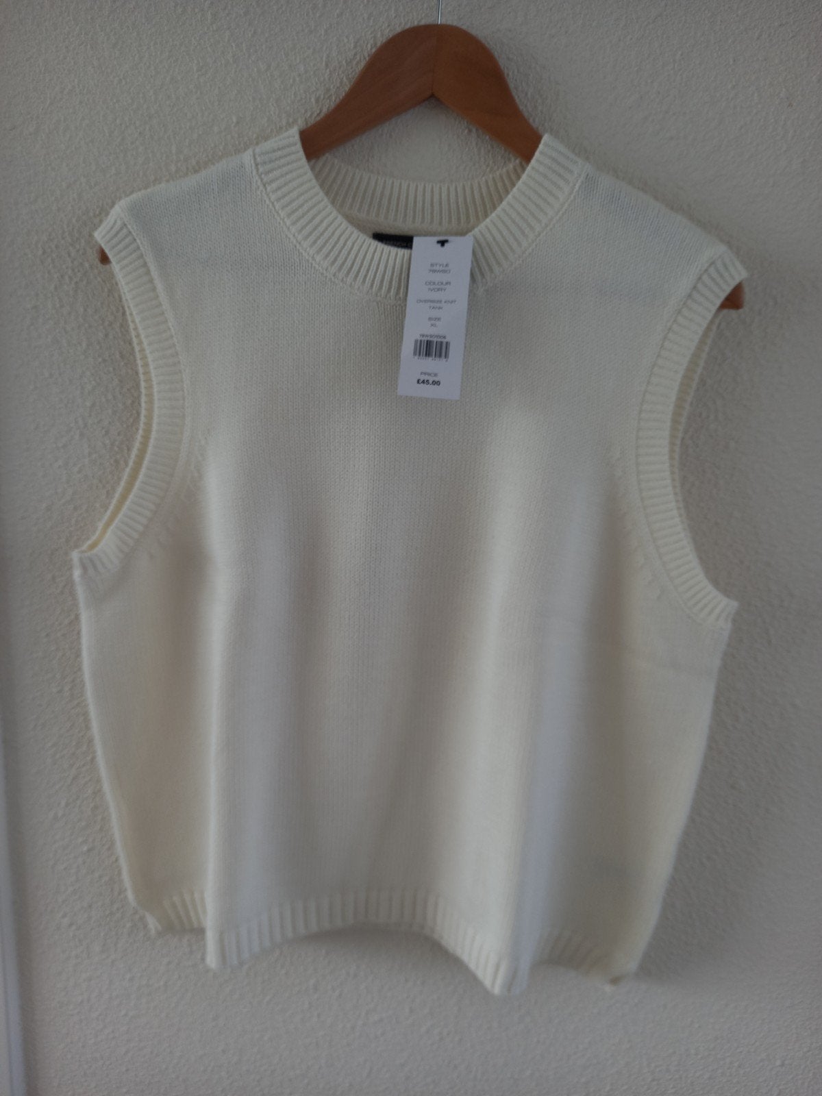 Nieuwe gebreide spencer van French Connection XL, Kleding | Dames, Maat 46/48 (XL) of groter, Nieuw, Ophalen of Verzenden, Zonder mouw