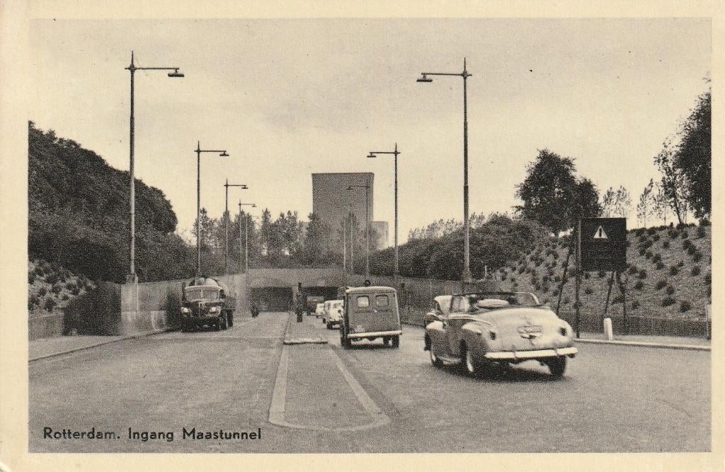 Rotterdam - Ingang Maastunnel, Verzamelen, Ophalen of Verzenden, 1940 tot 1960, Ongelopen, Zuid-Holland
