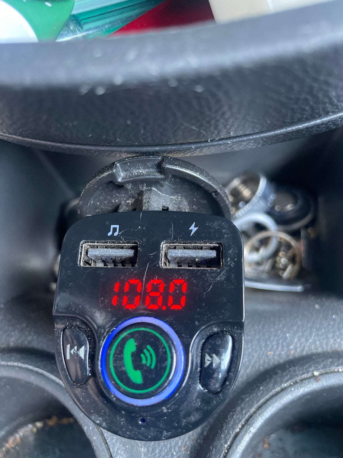 FM Transmitter met USB-oplader en Bluetooth, Ophalen of Verzenden, Gebruikt