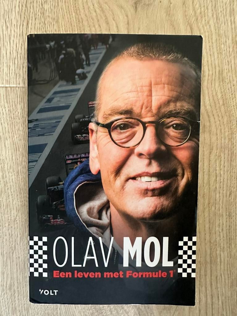 Olav Mol - een leven met Formule 1, Ophalen of Verzenden, Zo goed als nieuw, Sport