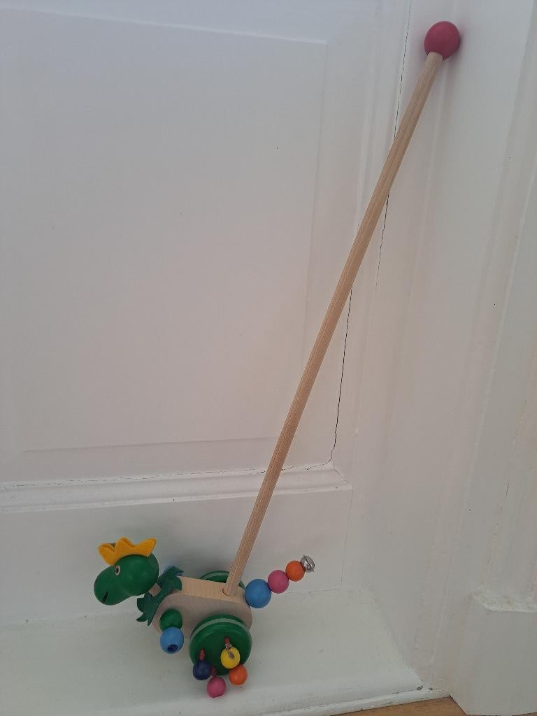 Houten Draak duwspeelgoed (Schmidt Spiele Gmbh), Kinderen en Baby's, Speelgoed | Houten speelgoed, Ophalen, Zo goed als nieuw