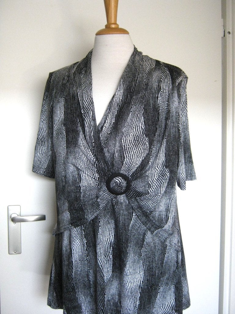 Fijn tuniek van XL van Bonita ., Kleding | Dames, Ophalen of Verzenden, Zo goed als nieuw, Maat 46/48 (XL) of groter, Overige kleuren